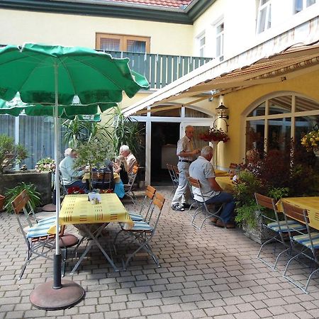 Gasthof Und Landhotel Zur Ausspanne 클립하우젠 외부 사진