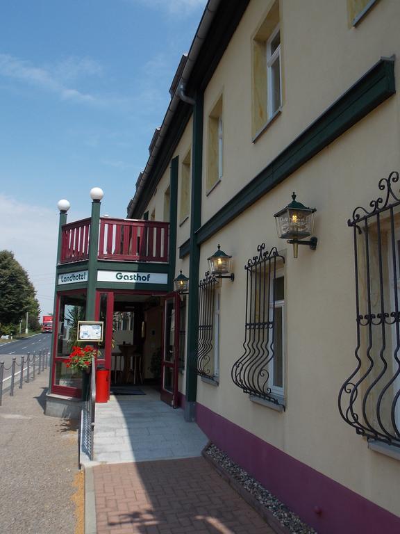Gasthof Und Landhotel Zur Ausspanne 클립하우젠 외부 사진