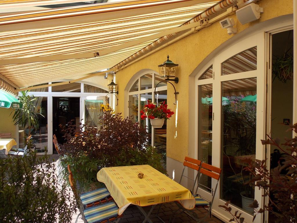 Gasthof Und Landhotel Zur Ausspanne 클립하우젠 외부 사진