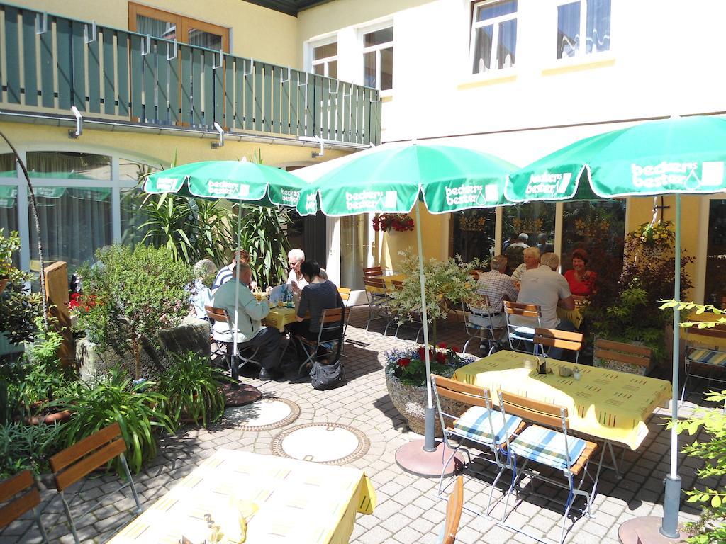 Gasthof Und Landhotel Zur Ausspanne 클립하우젠 외부 사진