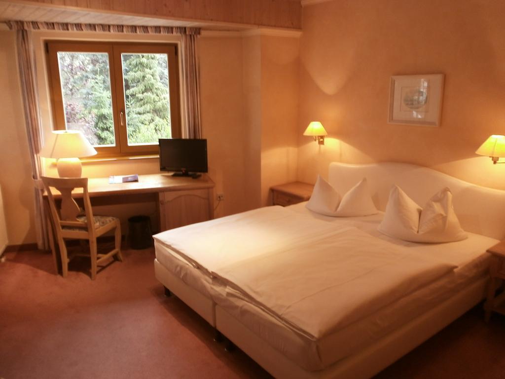 Gasthof Und Landhotel Zur Ausspanne 클립하우젠 객실 사진